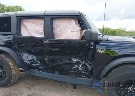 2024 Ford Bronco Wildtrak from USA, damaged, VIN 1FMEE2BP1RLA75293